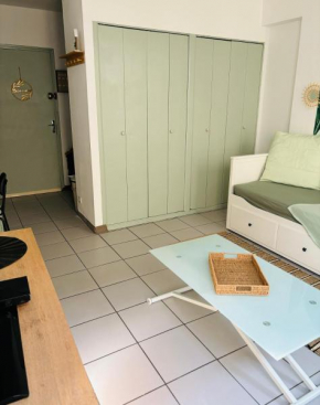 Lou pitcho apartament